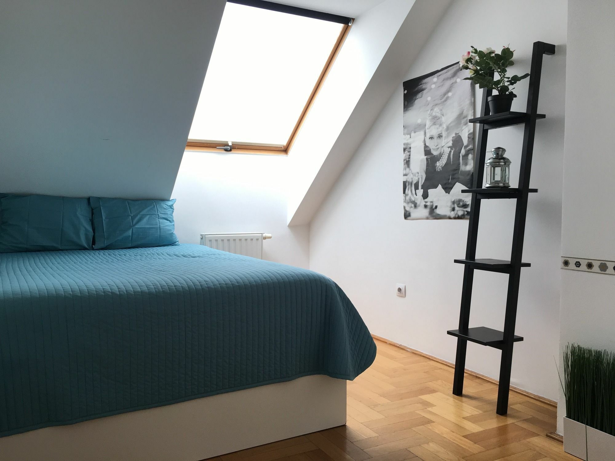 Hi5 - Luxury Suits Apartment *