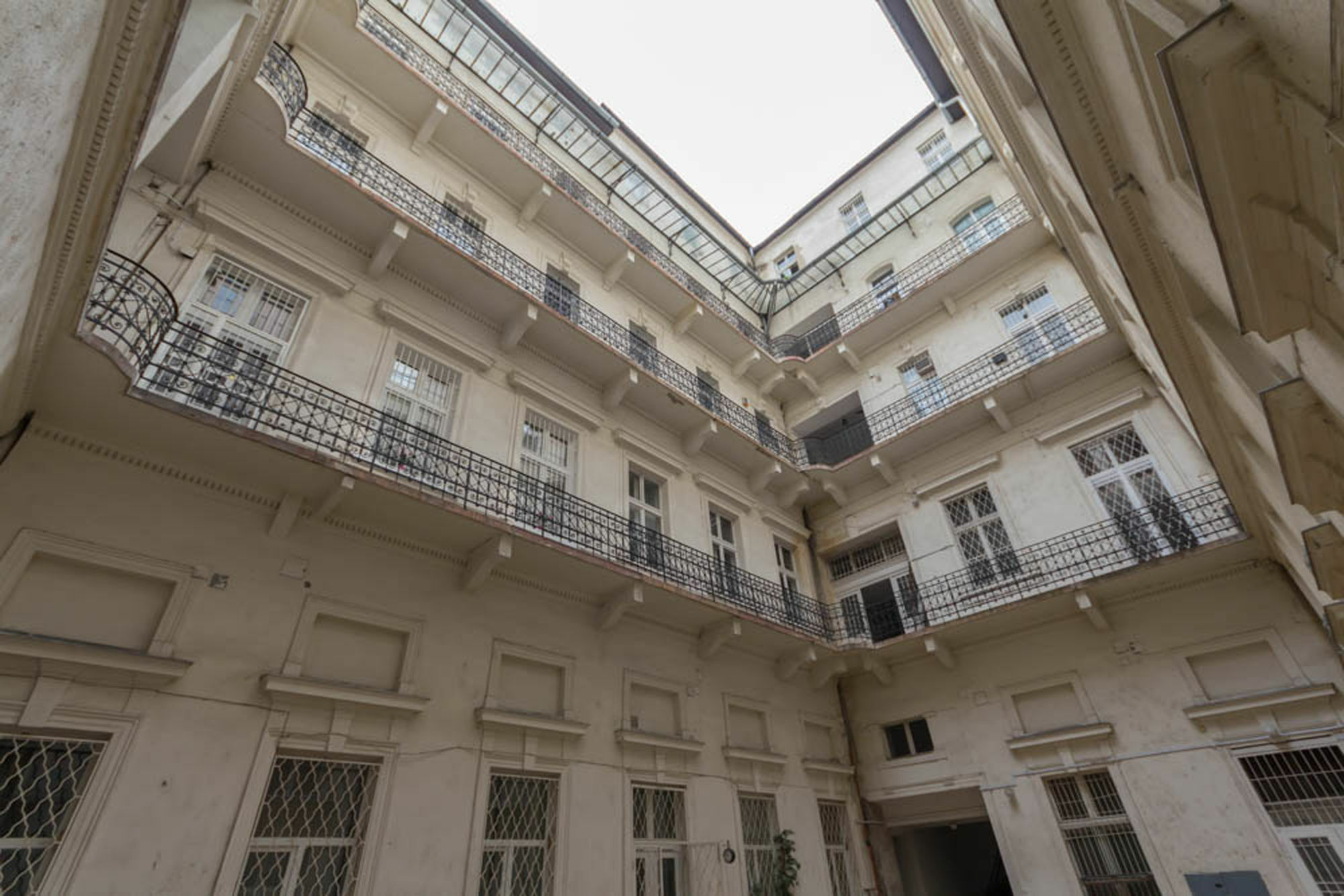 Apartment Hi5 - Luxury Suits Budapest