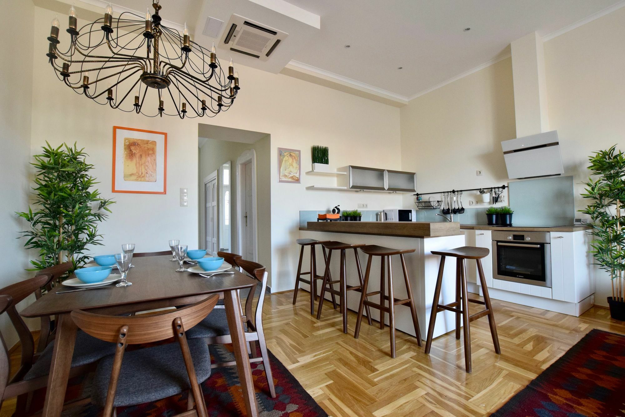 Apartment Hi5 - Luxury Suits Budapest