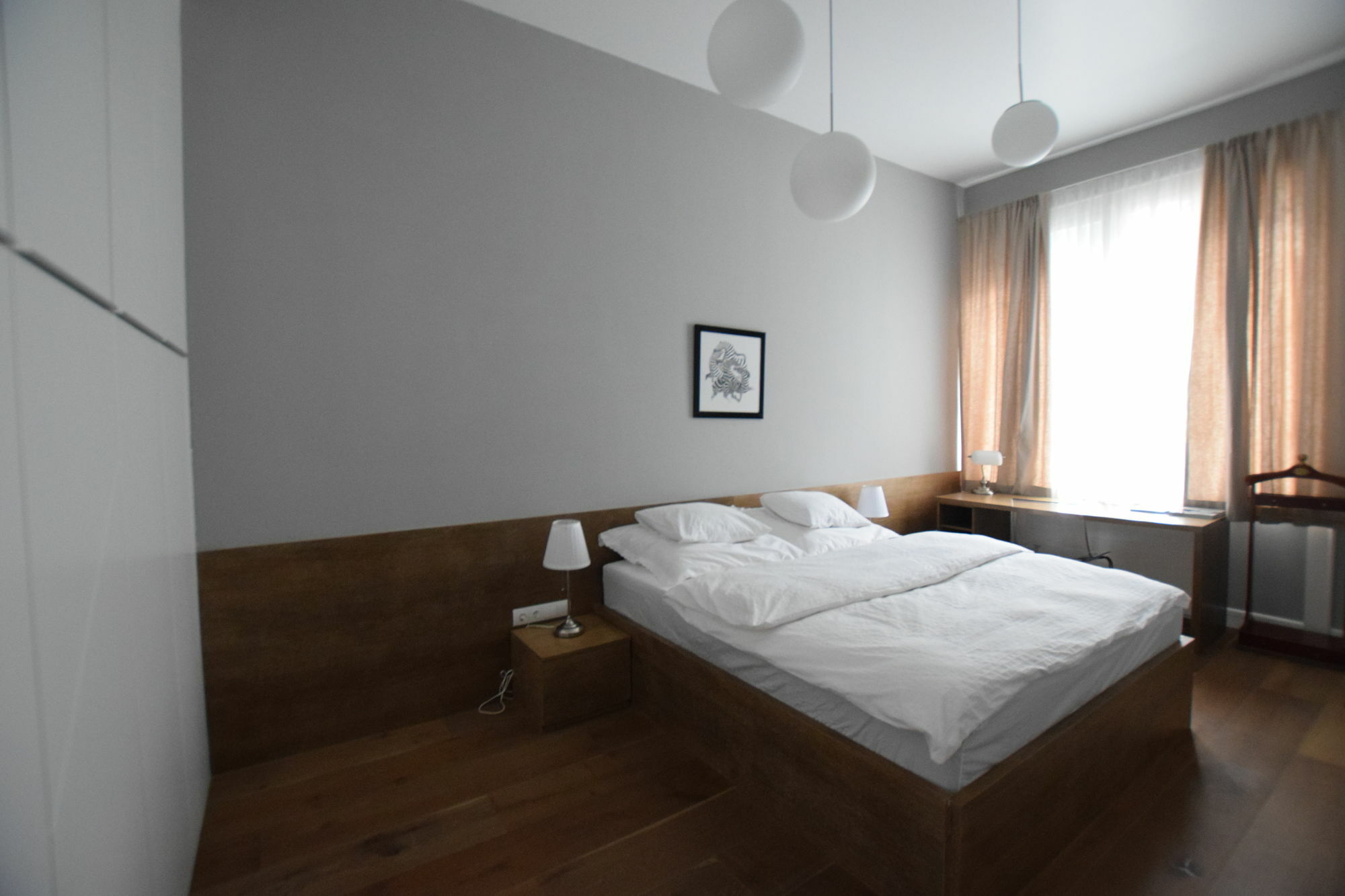 Hi5 - Luxury Suits Budapešť